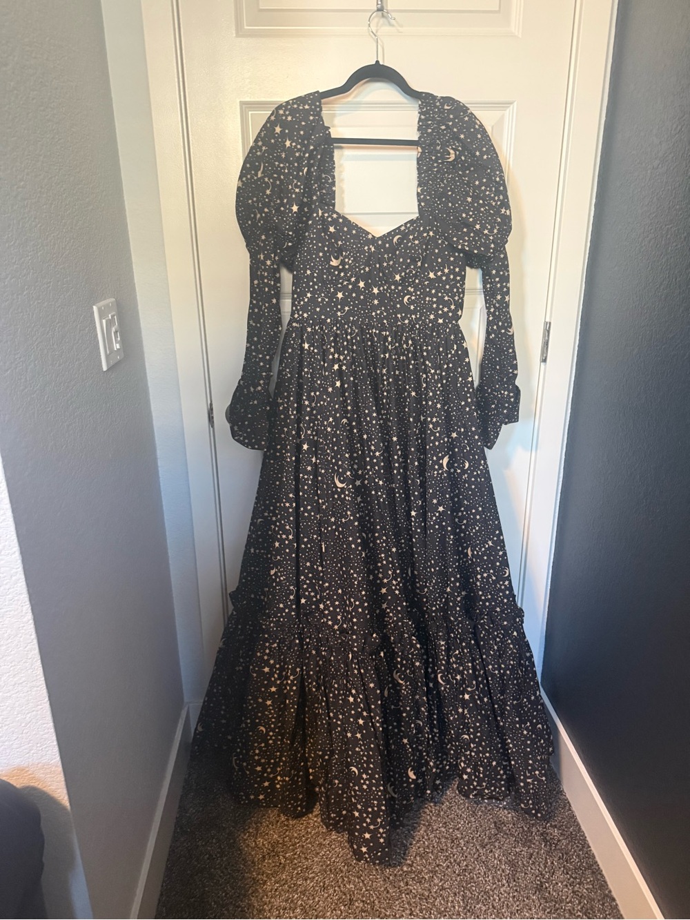 The Galileo Astronomers Gown - Selkie - Picture 7 of 8